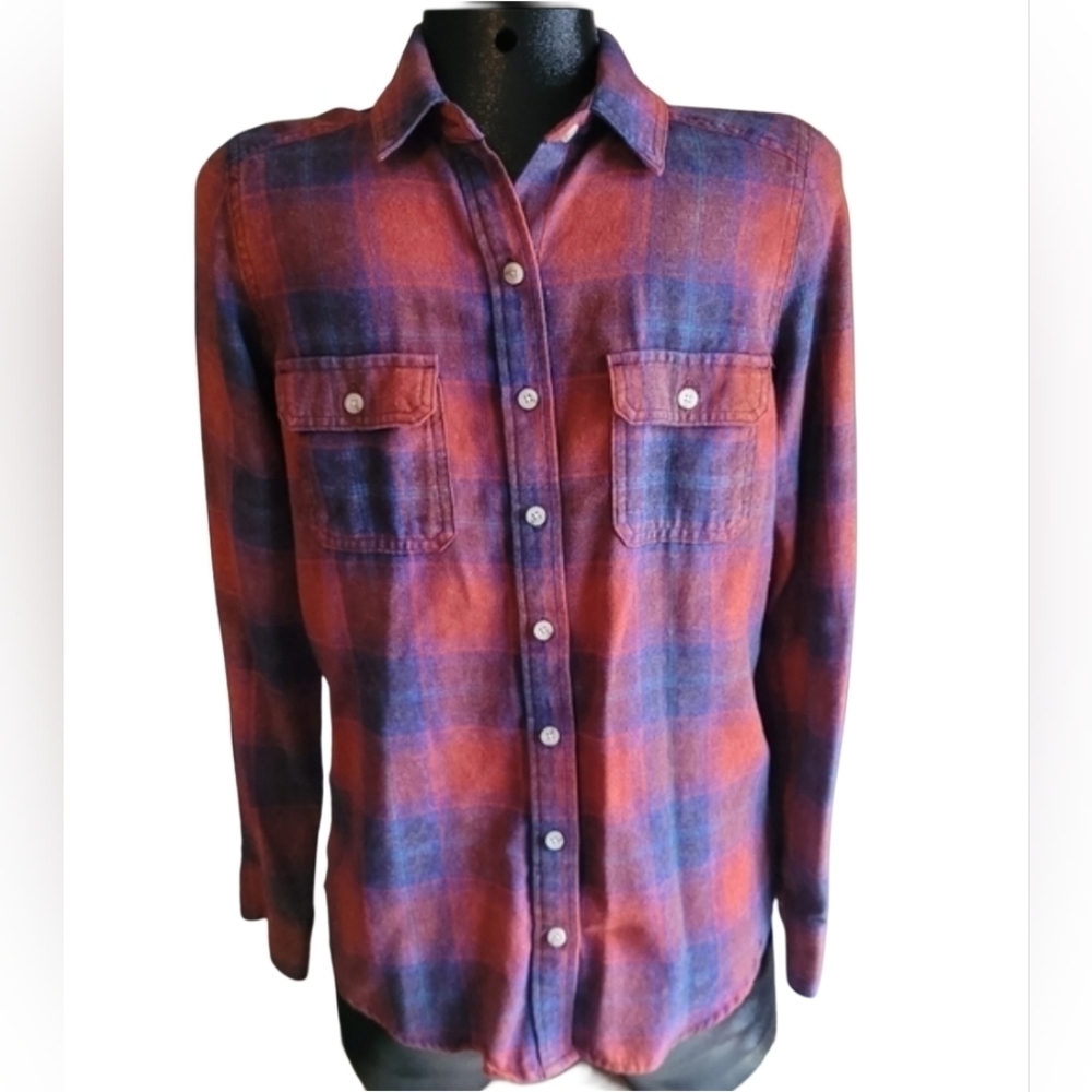 Mossimo Men's Red and Blue Plaid Button-Up Shirt Size M